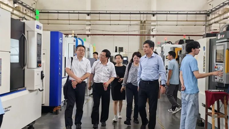 智能装备零部件型号参数解析：揭秘选型关键